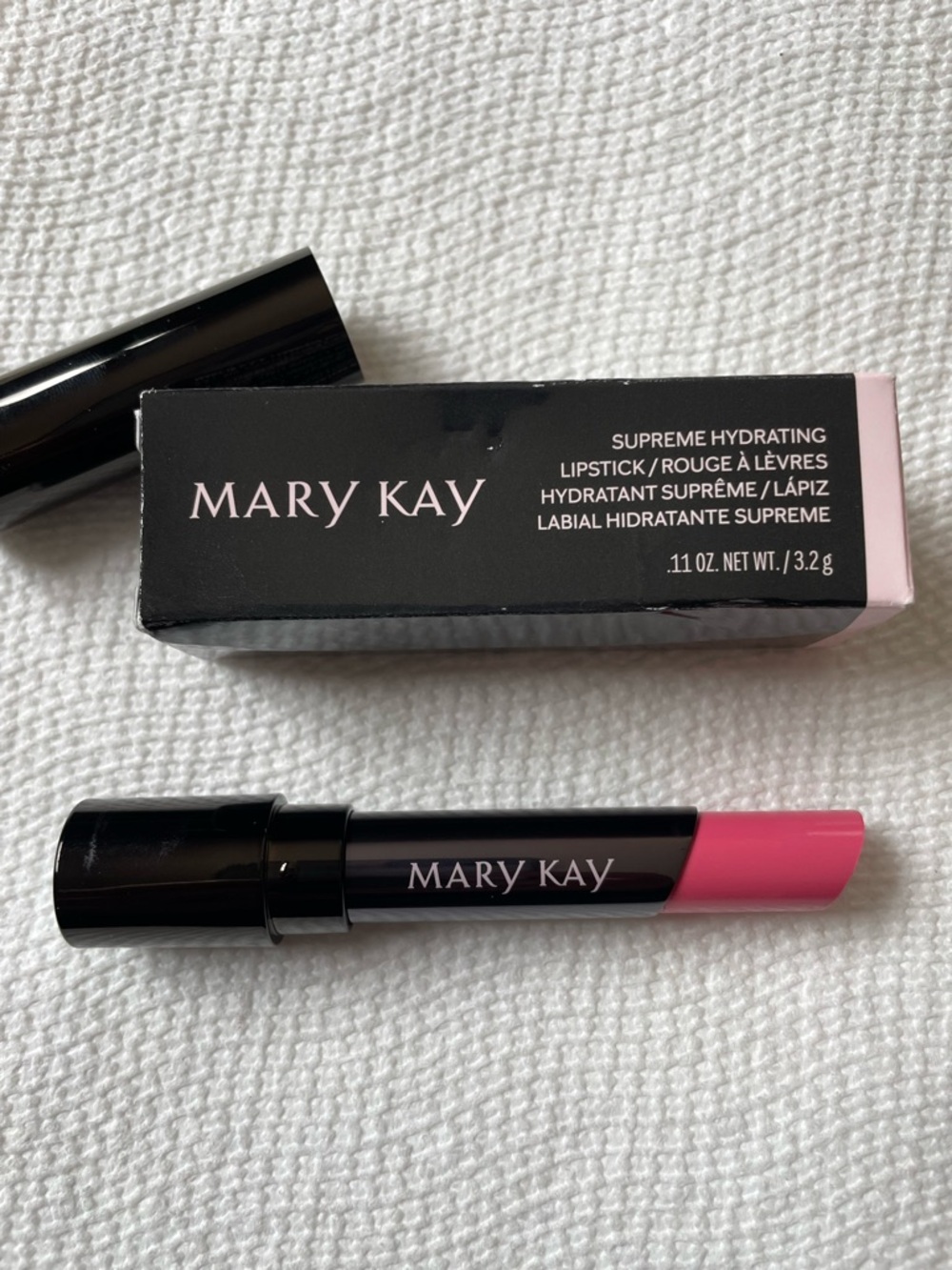 Mary Kay Supreme Hydrating Lipstick - Think Of Pink.